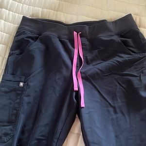 Figs scrub uniform size large regular length